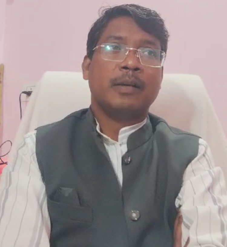 शासकीय नौकरी छोड़ जनसेवा में जुटे आदिवासी नेता और सामाजिक कार्यकर्ता उमेश प्रधान का बड़ा बयान,जाति समस्या सहित पर्यटन को लेकर कही बड़ी बात,वहीं प्रलोभन से परे हट योग्य प्रत्याशी के पक्ष में मतदान करने किया जागरूकता संदेश जारी