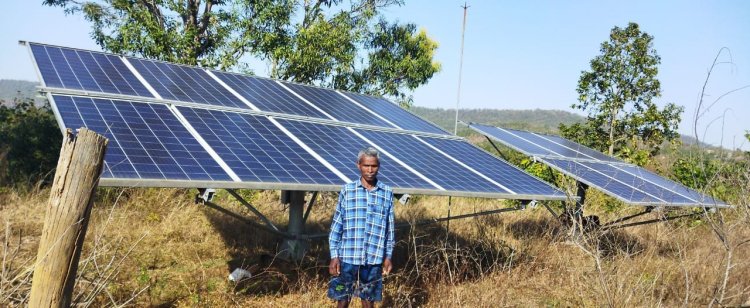 सौर सुजला योजना अंतर्गत  विगत 14 माह से अब तक जिले में 216 संयंत्र पम्प किया गया स्थापित : किसानों के आय में हो रही बढ़ोत्तरी से प्रसन्न हो जिले के किसानों ने मुख्यमंत्री को दिया धन्यवाद,,,योजना से सिंचाई सुविधा उपलब्ध होने पर जिले के किसान रबी और खरीफ फसलों के साथ-साथ साग-सब्जियों का भी कर रहे उत्पादन