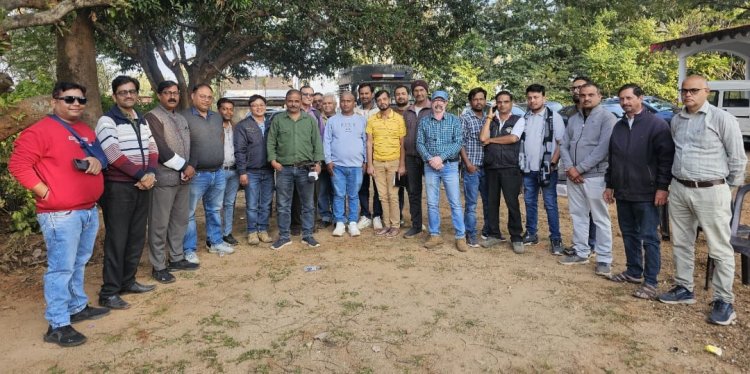 नोटिस और खंडन की राजनीति से पत्रकारों में फूटा आक्रोश,जशपुर जिले में पत्रकारों ने लिया सामूहिक निर्णय कहा अब अन्याय बर्दाश्त नहीं,गलत के खिलाफ लिखना कतई गलत नहीं