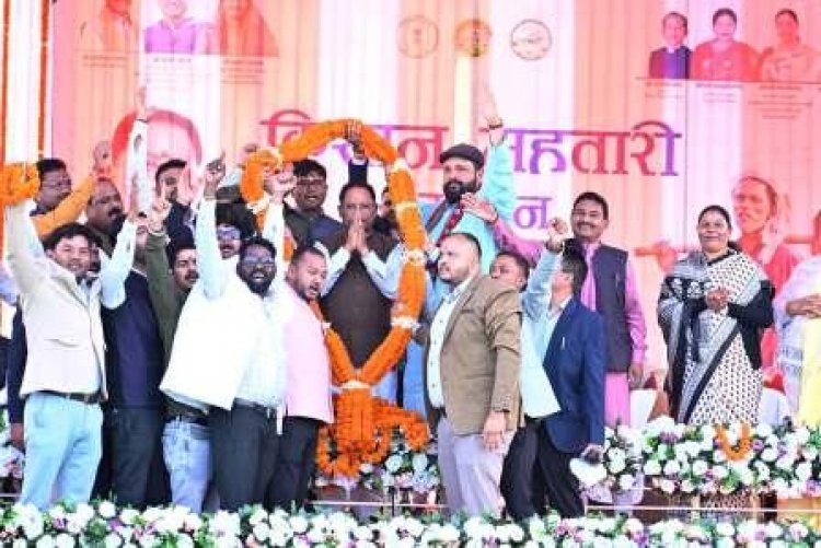 किसान और महिलाएं छत्तीसगढ़ के आर्थिक व सामाजिक जनजीवन के महत्वपूर्ण आधार : मुख्यमंत्री साय