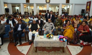 *छत्तीसगढ़ राजभवन मे एक भारत श्रेष्ठ भारत का हुआ भव्य आयोजन,,,छह राज्यों के स्थापना दिवस पर सांस्कृतिक संगम,, विधायक पुरंदर मिश्रा अपनी धर्मपत्नी के साथ हुए शामिल*