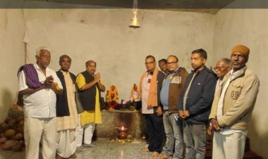 *पिथौरा मे जागी परम्परा की रौनक,,,करिया ध्रुवा मेला के शोभारम्भ पर विधायक पुरंदर मिश्रा ने की मंगल प्रार्थना*