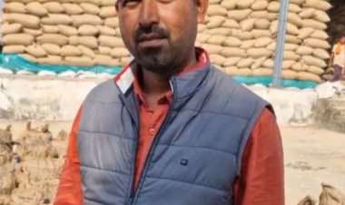 *मंडी की व्यवस्था पाकर किसान खुश,,किसान संजय यादव ने टोकन कटाकर आसानी से बेचा धान*