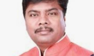 *रोजगार योजना के नामकरण पर कांग्रेस का प्रलाप ओछा राजनीतिक हथकण्डा : कश्यप*  *मंत्री केदार कश्यप का कांग्रेस पर जवाबी हमला : गांधी के नाम पर राजनीतिक दुकानदारी चलाने की मंशा में कांग्रेसी अब कामयाब नहीं होंगे*