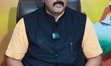 भूपेश बघेल अपने बयान के लिए माफी मांगें अन्यथा कांग्रेस नेतृत्व उन पर कार्रवाई करे : चिमनानी