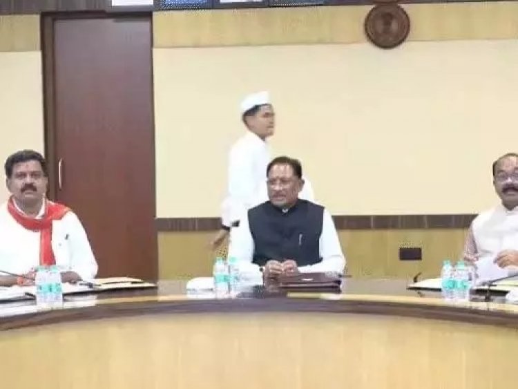 कल की कैबिनेट बैठक से हलचल...CM विष्णुदेव साय के बड़े फैसले क्या होंगे...इन अहम प्रस्तावों पर टिकी निगाहें