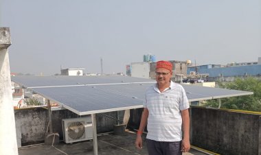 जितेन्द्र को बिजली बिल से मिली राहत, सोलर ऊर्जा से रोशन हो रहा पूरा घर