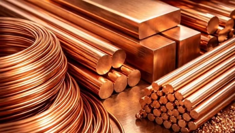 सोना, चांदी नहीं... इस धातू की कीमतों में बंपर उछाल, पहली बार पार किया 13,000 डॉलर प्रति टन का स्तर