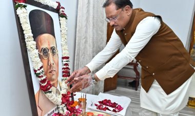 वीर सावरकर की पुण्यतिथि पर मुख्यमंत्री विष्णुदेव साय ने अर्पित की श्रद्धांजलि