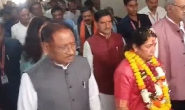 Rajya Sabha Election 2026: भाजपा प्रत्याशी लक्ष्मी वर्मा ने भरा नामांकन, CM विष्णुदेव साय बने प्रस्तावक