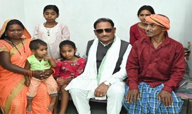 पक्के घर का सपना हुआ साकार : मुख्यमंत्री साय ने लेमरू में हितग्राही धरम सिंह के नए आवास में कराया गृह प्रवेश
