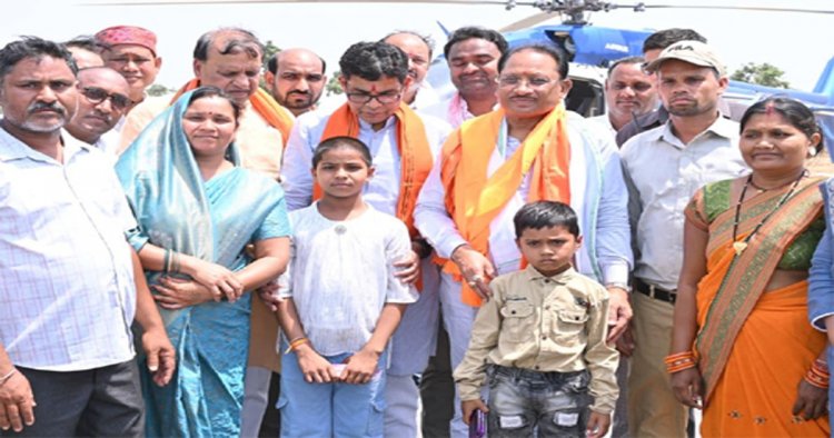 चिरायु योजना से मिली नई जिंदगी: समीरा और नितिन ने मुख्यमंत्री को थैंक यू कार्ड देकर जताया आभार
