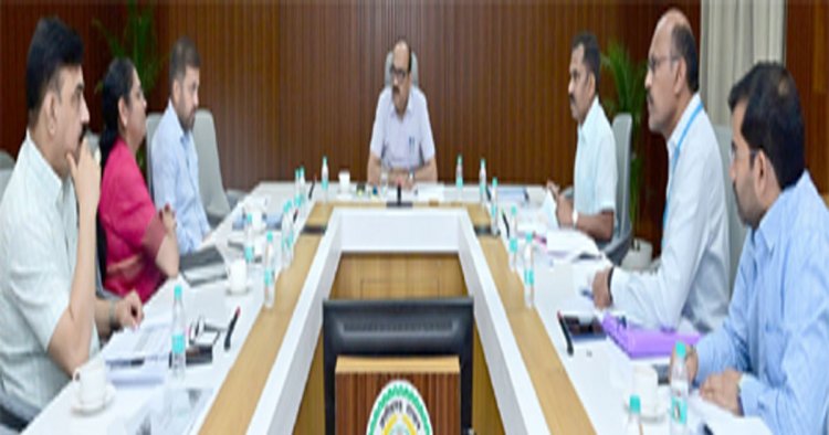 सड़क दुर्घटनाएं नहीं हों, इसके लिए हर जरूरी कदम उठाएं : मुख्य सचिव