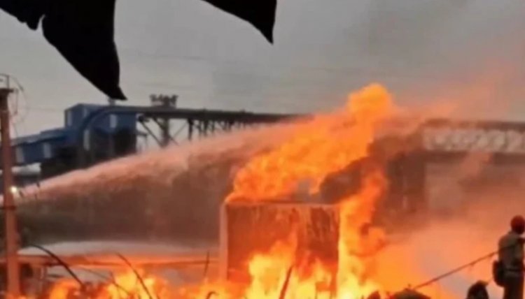 HALDIA REFINERY FIRE : रिफाइनरी में धमाके के बाद मची भगदड़, 15 लोग झुलसे