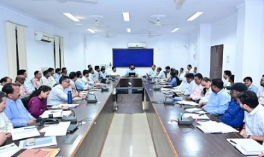 कलेक्टर ने स्वतंत्रता दिवस की तैयारी के लिए अधिकारियों को दिए दिशा-निर्देश