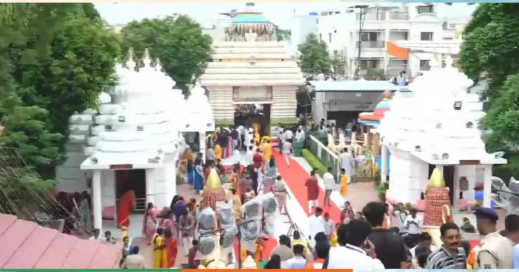 रथयात्रा महोत्सव में शामिल हुए मुख्यमंत्री विष्णुदेव साय, प्रदेश की सुख-समृद्धि के लिए की प्रार्थना