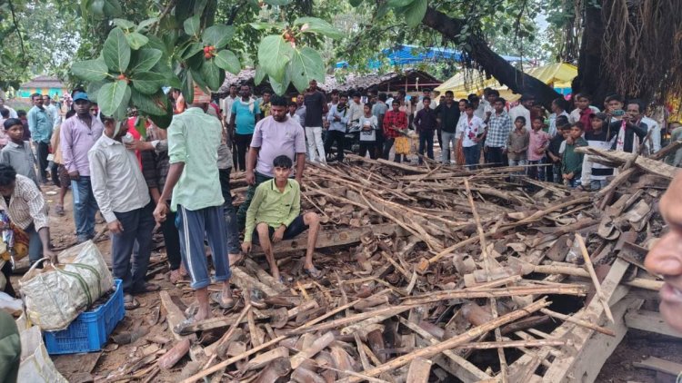 रथयात्रा के दौरान बड़ा हादसा: मूसलाधार बारिश के बीच पुराना होटल ढहा, 9 से अधिक लोग मलबे में दबे