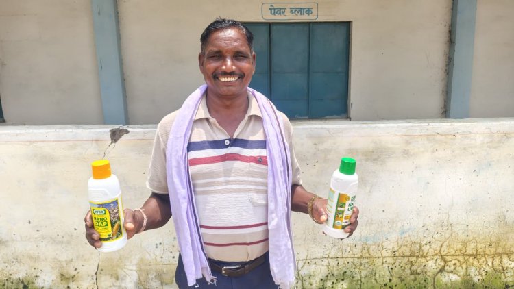 पड़ोसी किसानों की सफलता से बढ़ा भरोसा, पहली बार नैनो यूरिया और नैनो डीएपी अपनाएंगे समयलाल….