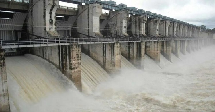 BREAKING : गंगरेल से छोड़ा जाएगा 20 हजार क्यूसेक पानी, प्रशासन ने जारी किया अलर्ट..!